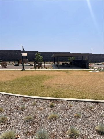 16032 Sunny Court, Fontana, CA 92336