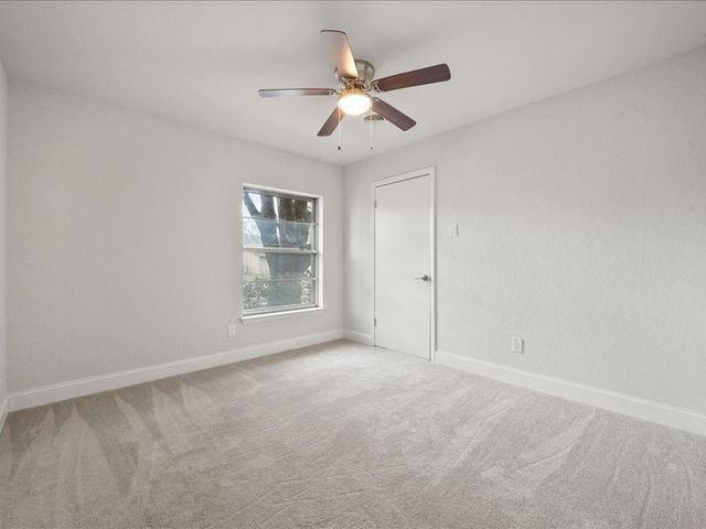 811 Green Pastures Drive, Cedar Hill, TX 75104