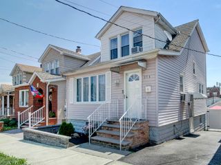 176 FOREST ST, Kearny, NJ 07032