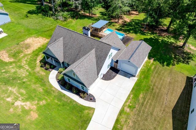 235 Mountain Creek Drive, Pendergrass, GA 30567