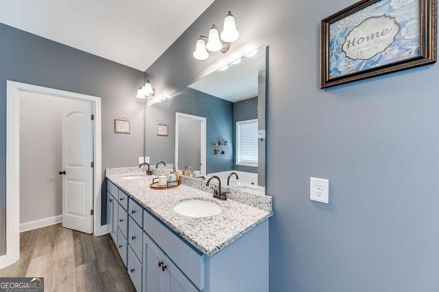 235 Mountain Creek Drive, Pendergrass, GA 30567