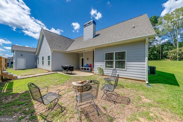 235 Mountain Creek Drive, Pendergrass, GA 30567