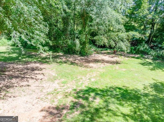 235 Mountain Creek Drive, Pendergrass, GA 30567