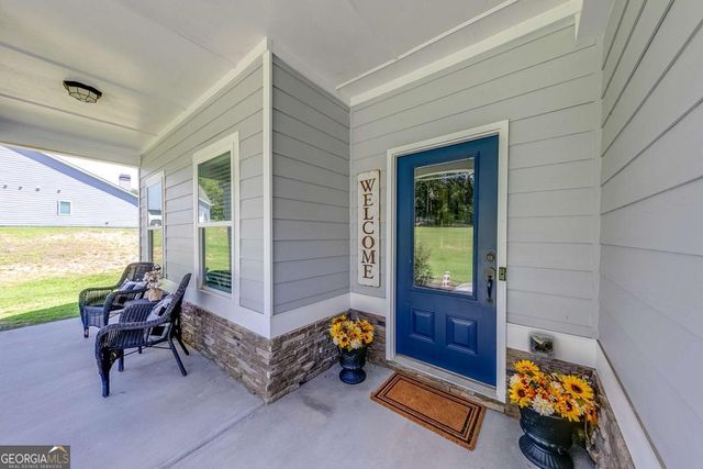 235 Mountain Creek Drive, Pendergrass, GA 30567