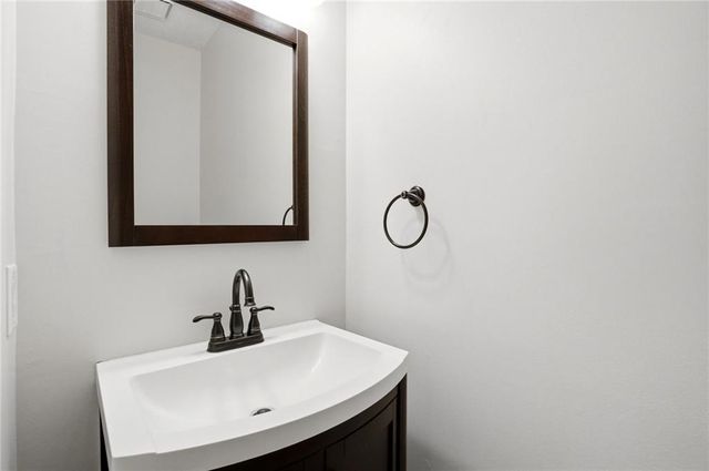 5042 Anclote Drive, Alpharetta, GA 30022