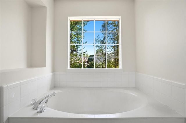 5042 Anclote Drive, Alpharetta, GA 30022