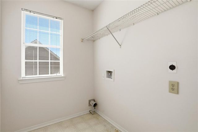 5042 Anclote Drive, Alpharetta, GA 30022