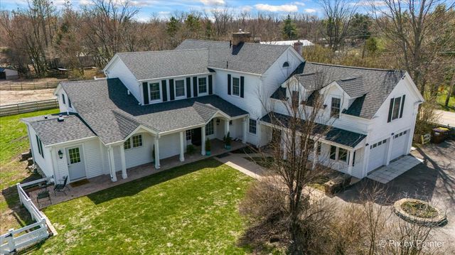 708 S Rose Farm Road, Woodstock, IL 60098