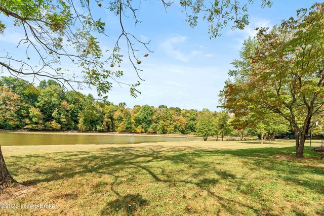 394 Cove Rd, Shelbyville, KY 40065