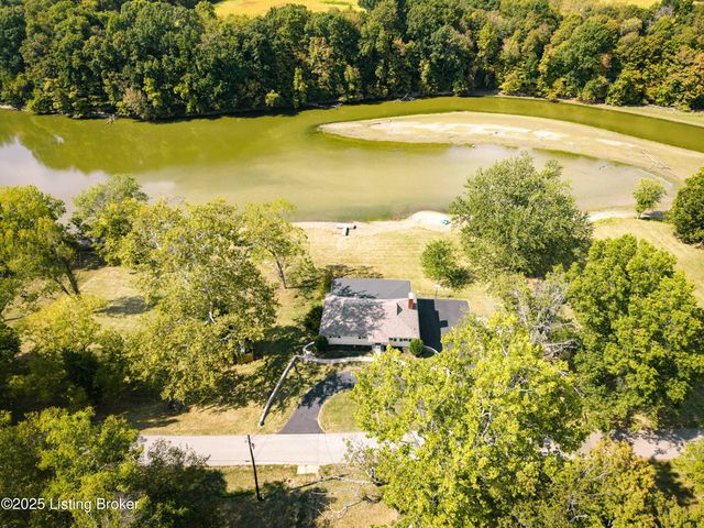 394 Cove Rd, Shelbyville, KY 40065