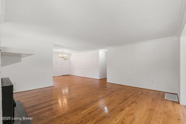 394 Cove Rd, Shelbyville, KY 40065