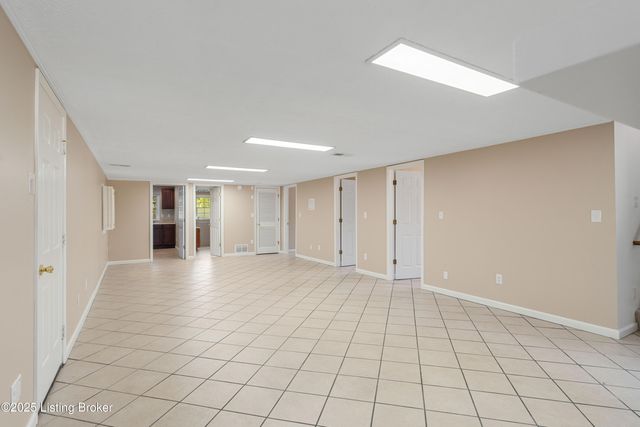 394 Cove Rd, Shelbyville, KY 40065