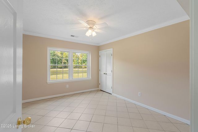 394 Cove Rd, Shelbyville, KY 40065