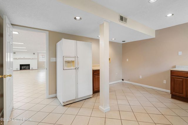 394 Cove Rd, Shelbyville, KY 40065