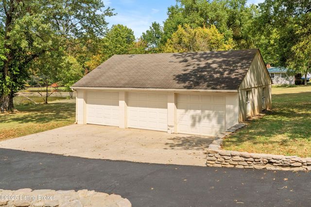 394 Cove Rd, Shelbyville, KY 40065