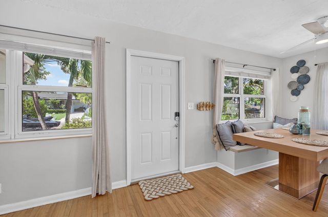 612 N C Street, Lake Worth, FL 33460