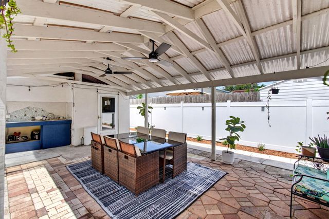 612 N C Street, Lake Worth, FL 33460