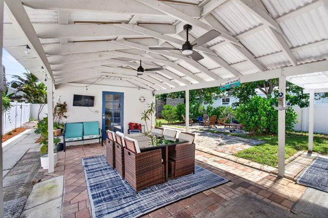 612 N C Street, Lake Worth, FL 33460
