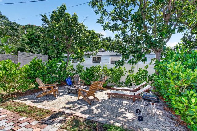 612 N C Street, Lake Worth, FL 33460