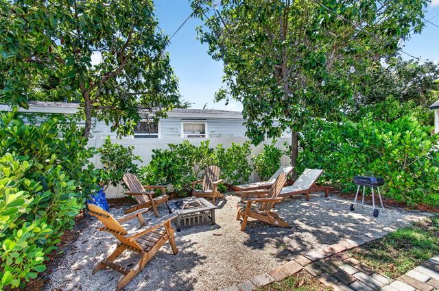 612 N C Street, Lake Worth, FL 33460