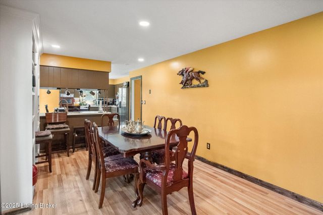 1204 Scott Station Rd, Shelbyville, KY 40065