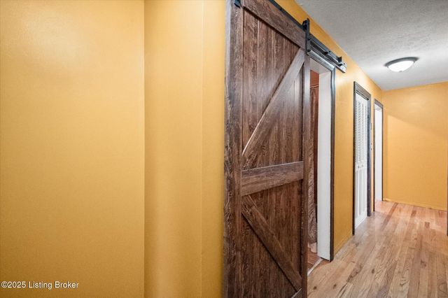 1204 Scott Station Rd, Shelbyville, KY 40065