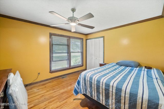 1204 Scott Station Rd, Shelbyville, KY 40065