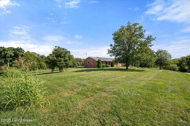 1204 Scott Station Rd, Shelbyville, KY 40065