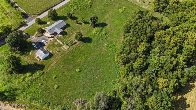 1204 Scott Station Rd, Shelbyville, KY 40065