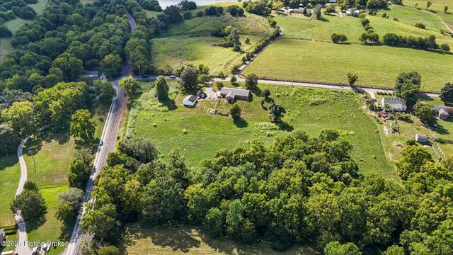 1204 Scott Station Rd, Shelbyville, KY 40065