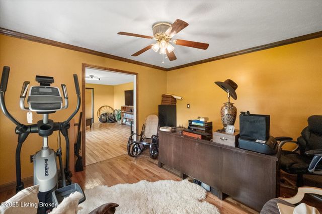 1204 Scott Station Rd, Shelbyville, KY 40065