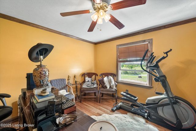 1204 Scott Station Rd, Shelbyville, KY 40065
