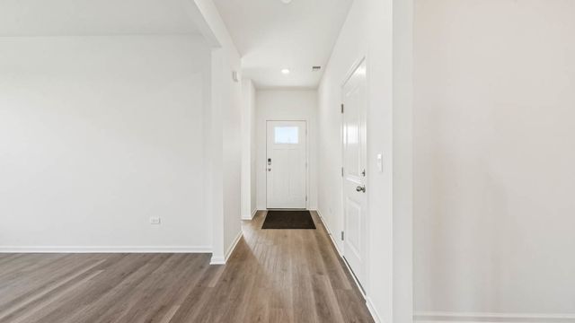 14704 S Azalia Circle, Plainfield, IL 60544