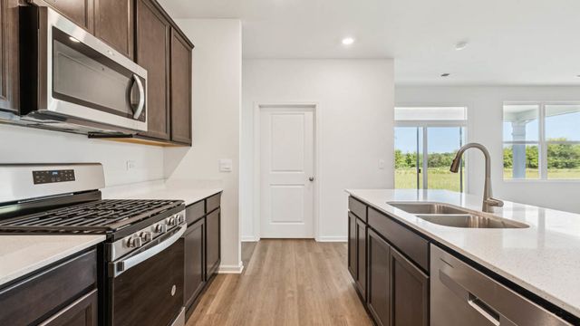 14704 S Azalia Circle, Plainfield, IL 60544