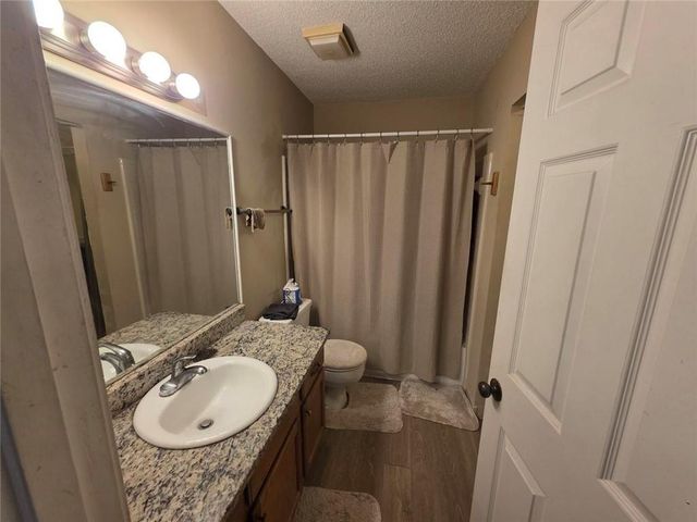 105 Mill Pond SE Court, Smyrna, GA 30082