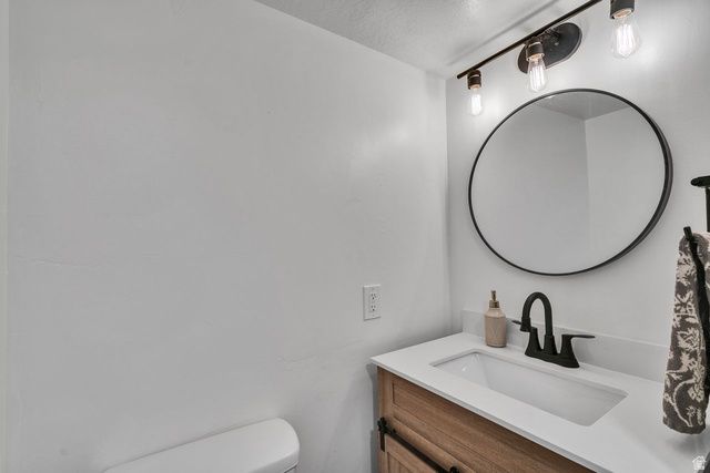 206 S 100 W, Bountiful, UT 84010