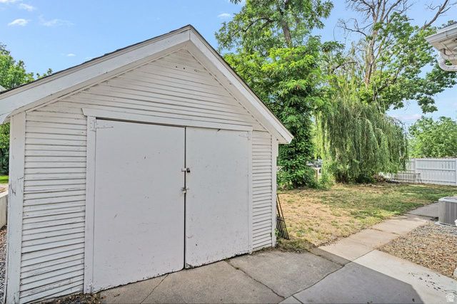 206 S 100 W, Bountiful, UT 84010