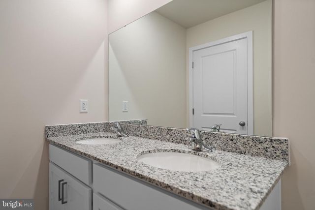 112 HOPI PL, Winchester, VA 22602