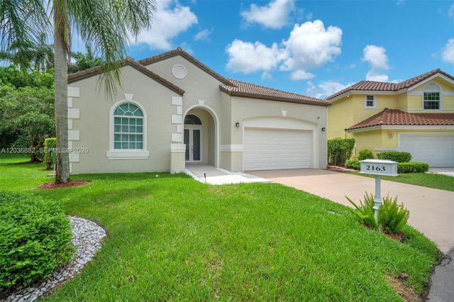 2163 Bay Ct, Weston, FL 33326