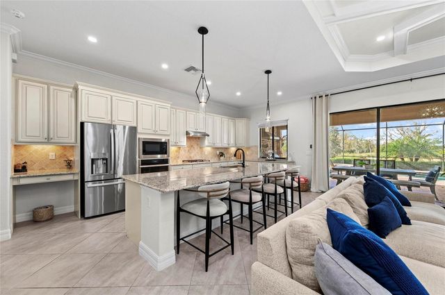 6010 BRANDON RUN, Bradenton, FL 34211