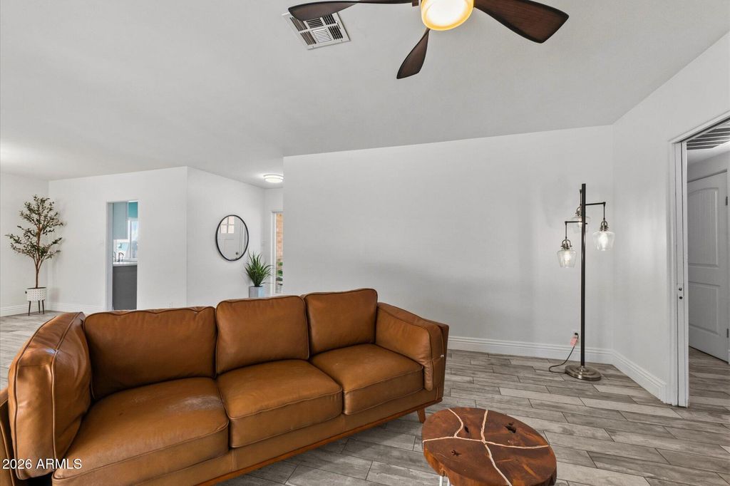 614 N MACDONALD --, Mesa, AZ 85201 — photo 3