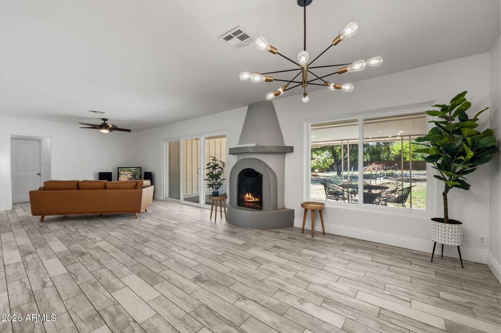 614 N MACDONALD --, Mesa, AZ 85201 — photo 5