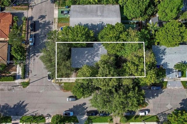 1233 SW 13TH ST, Miami, FL 33145