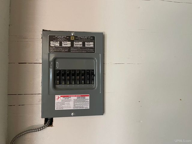 E3233 Lake Road, Ironwood, MI 49938