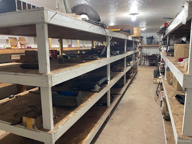 E3233 Lake Road, Ironwood, MI 49938