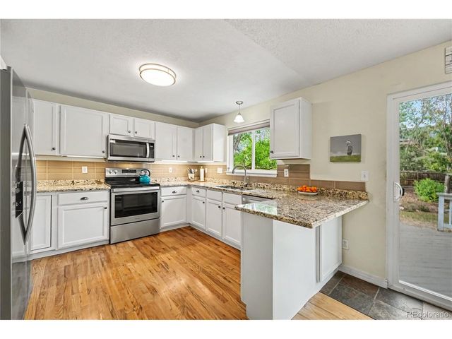 360 Maplewood Dr, Erie, CO 80516