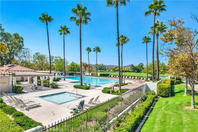 181 Montana Del Lago Drive, Rancho Santa Margarita, CA 92688