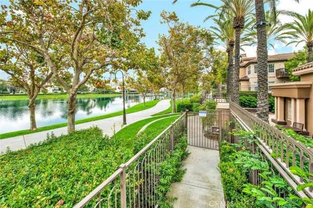 181 Montana Del Lago Drive, Rancho Santa Margarita, CA 92688