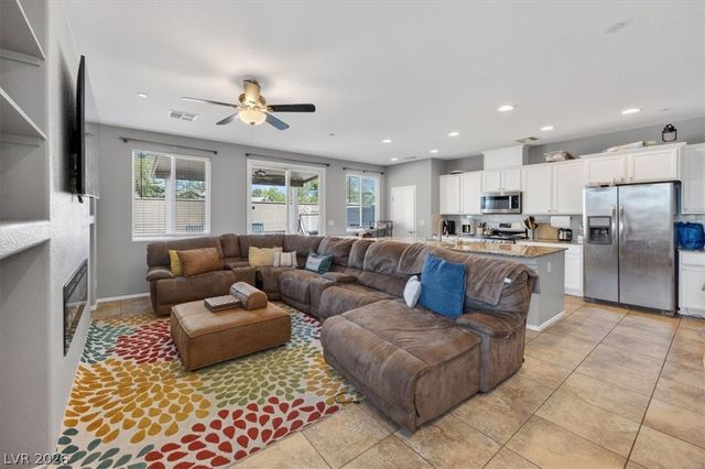 3305 Nicki Cometa Street, North Las Vegas, NV 89032