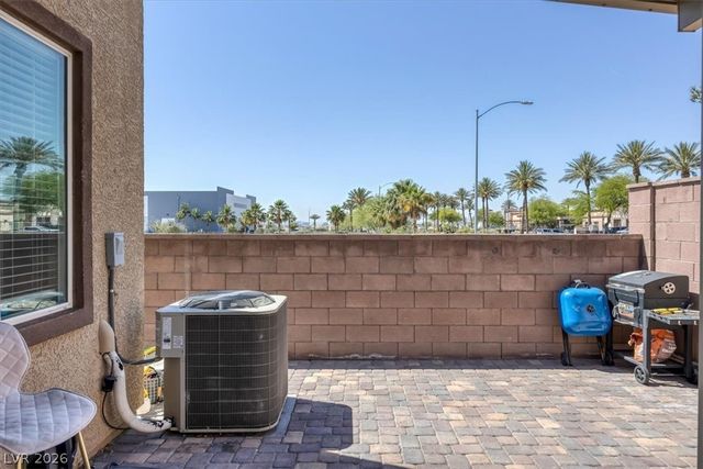 3305 Nicki Cometa Street, North Las Vegas, NV 89032
